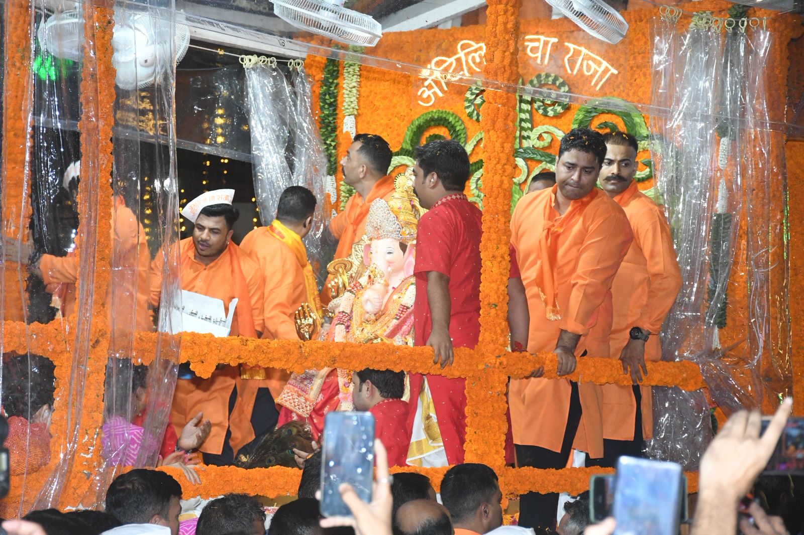 Ganesh Visarjan 2025: Nita Ambani, Radhika Merchant Bid Adieu to Bappa