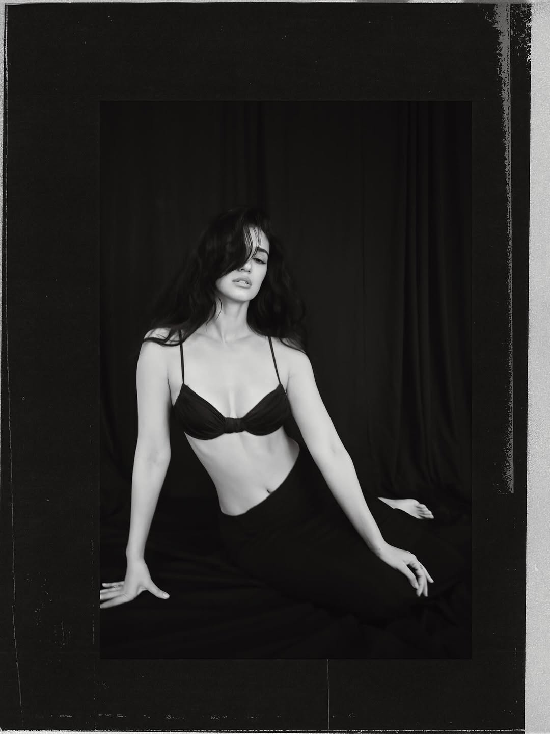 The diva took to Instagram last night to share two carousel of monochrome photos. And boy! Calling them sexy is an understatement.