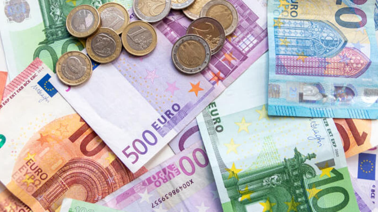 Indian Rupee Vs Euro: What Travelling To Europe Will Really Cost You