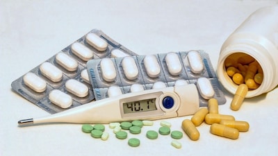  adequate rest, hydration, and paracetamol for fever control. (Pixabay Image for Representation)