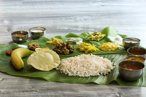 Onam 2025: Why Sadya Is Served On A Banana Leaf? Onam 2025: Why Sadya Is Served On A Banana Leaf?