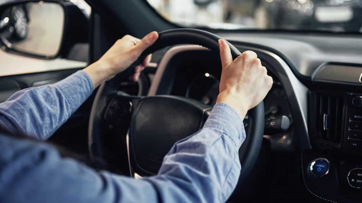 Dubai Driver's Journey: 13 Countries, No Savings