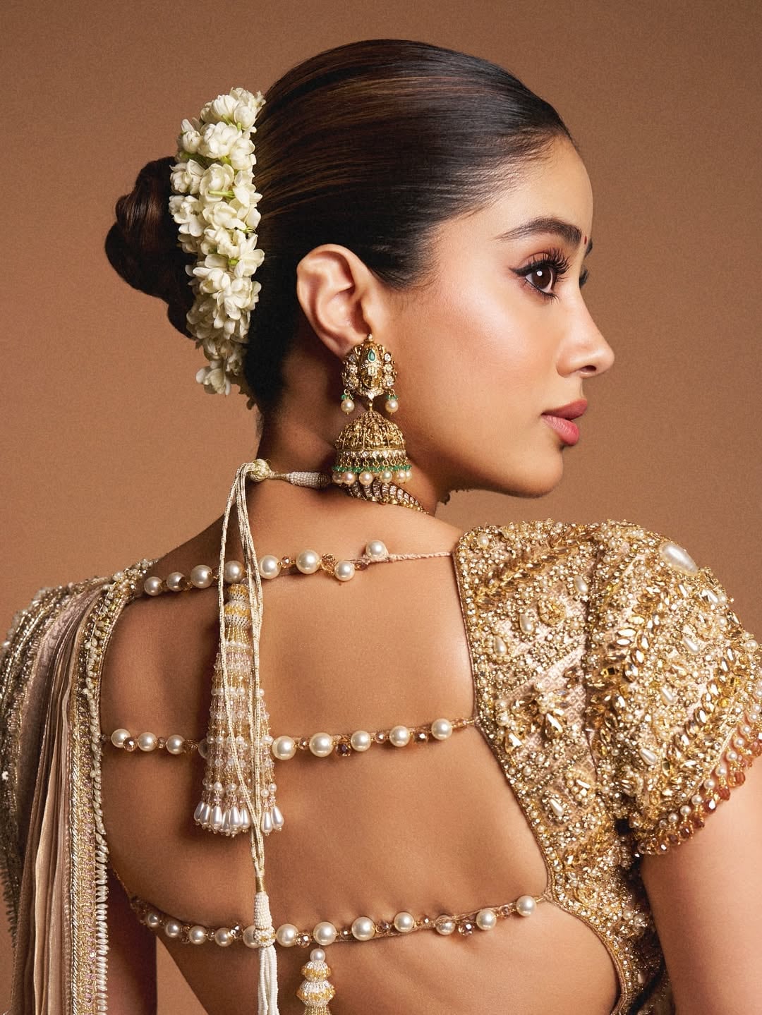 10 Stylish Blouse Designs Inspired By 'Param Sundari' Janhvi Kapoor