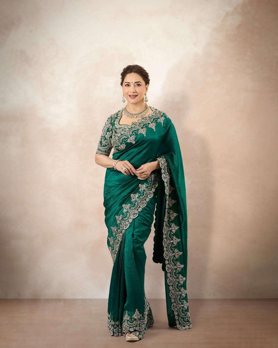 Madhuri Dixit-Inspired Saree Blouse Designs For Ganesh Chaturthi Celebration Madhuri Dixit-Inspired Saree Blouse Designs For Ganesh Chaturthi Celebration