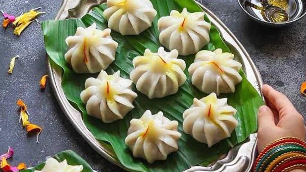 Ganesh Chaturthi Recipes: Traditional Modaks, Kheer And Savory Festive Delights
