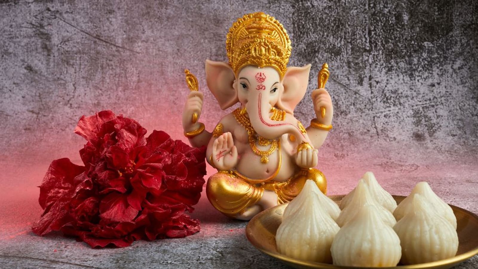 Ganesh Chaturthi 2025: Step By Step Guide To Make Traditional Ukadiche Modak At Home