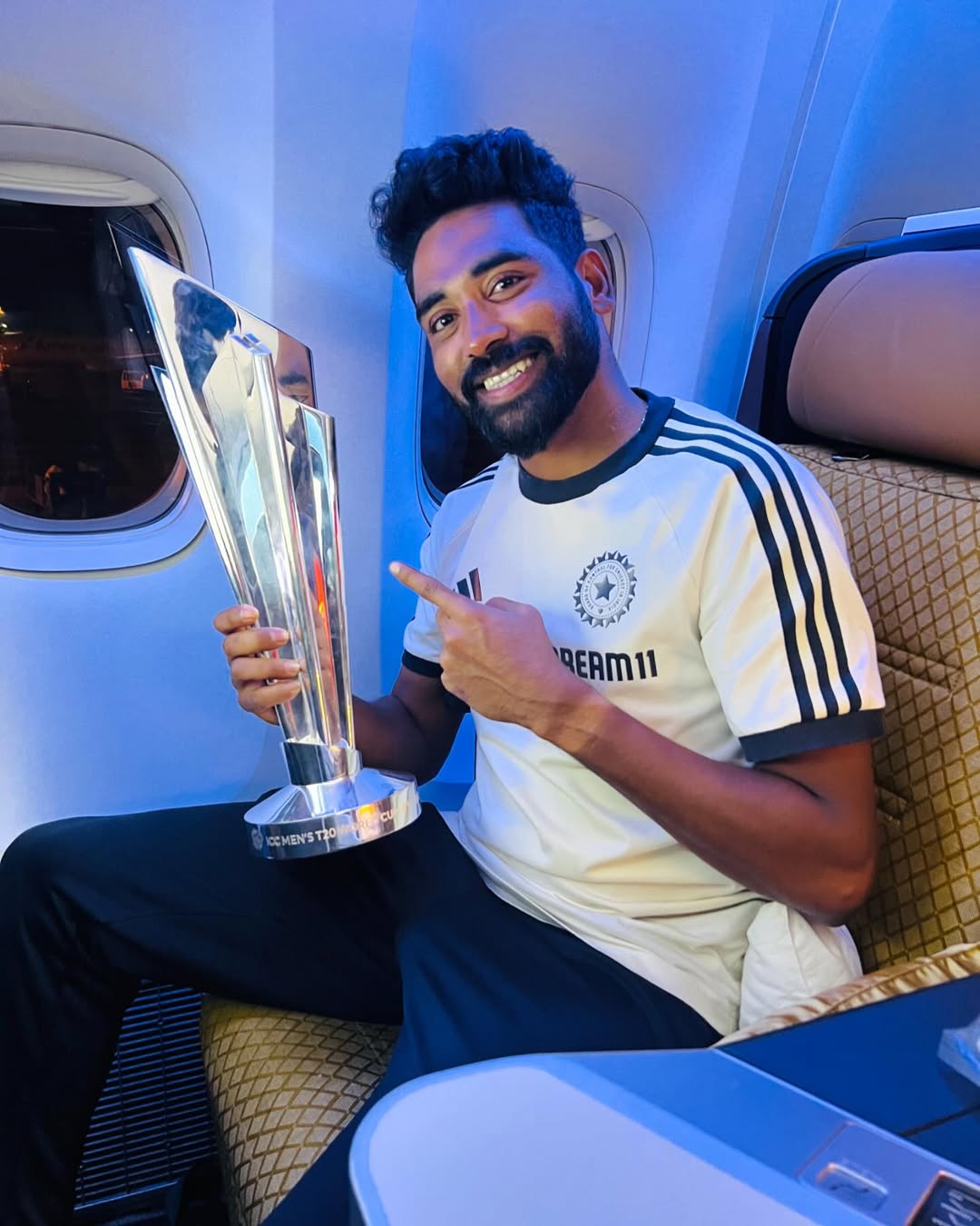 mohammed siraj, mohammed siraj life story, mohammed siraj family