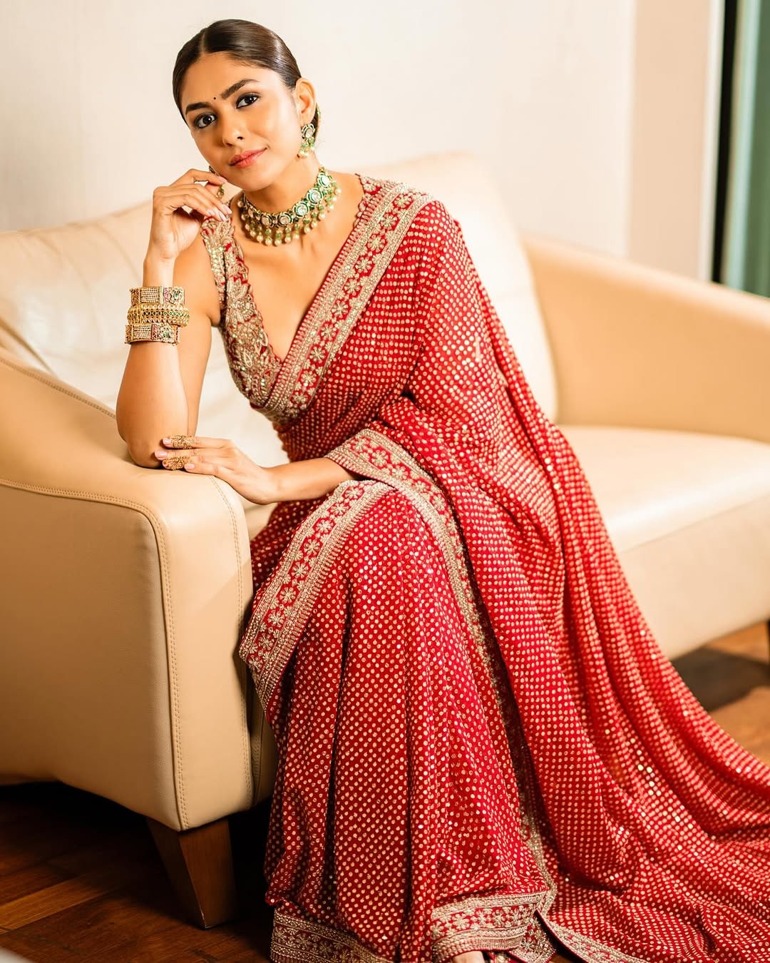 Mrunal Thakur-Inspired Saree Blouse Designs To Add To Your Festive Wardrobe Mrunal Thakur-Inspired Saree Blouse Designs To Add To Your Festive Wardrobe