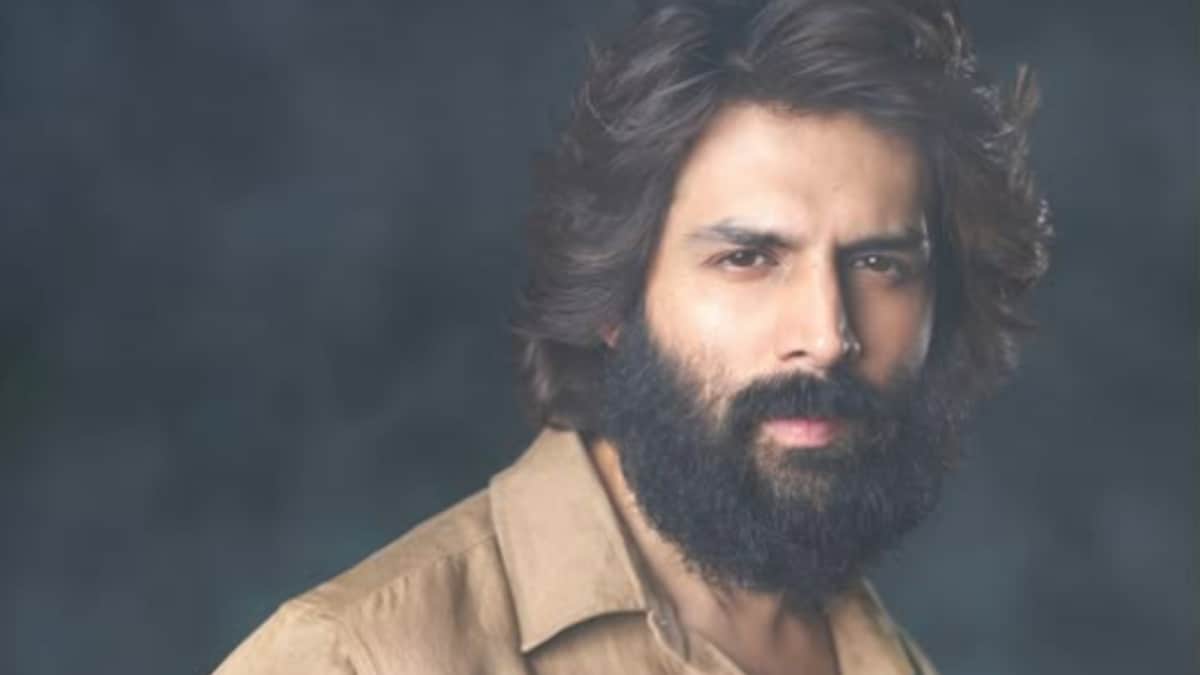 Kartik Aaryan Buys Office in Mumbai with Family