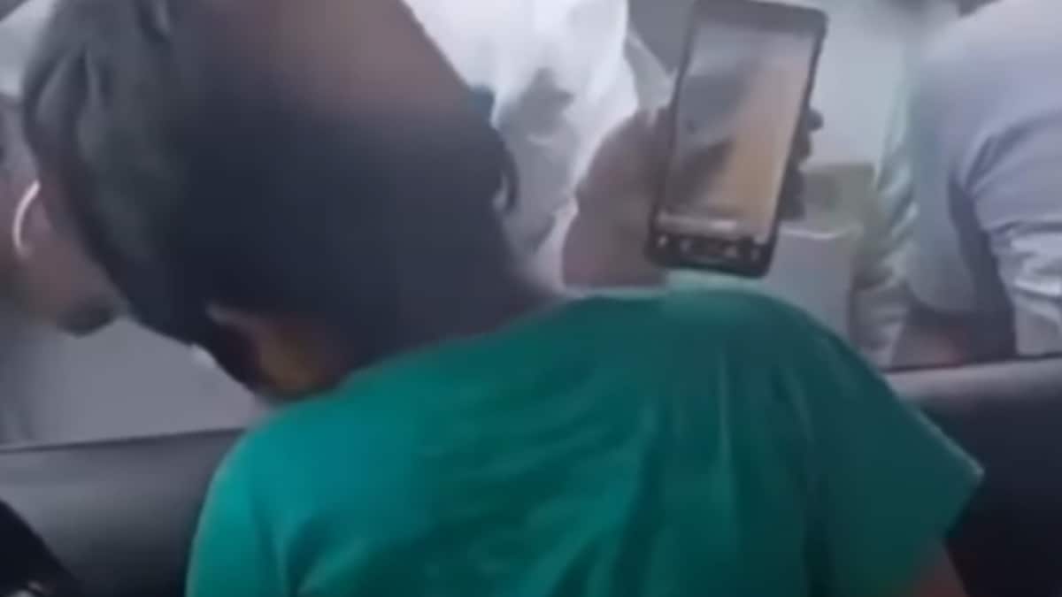 Child Uses YouTube to Escape Locked Car