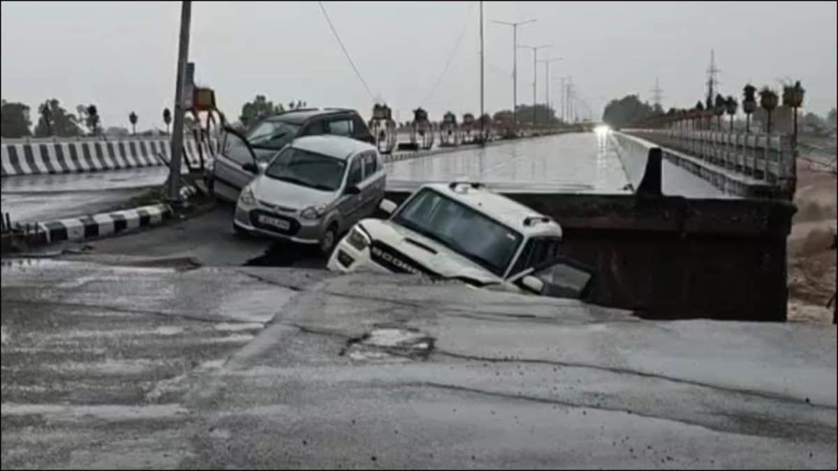 J&K’s Tawi Bridge Caves In Amid Heavy Rains, Vehicles Stuck; Terrifying Videos Surface