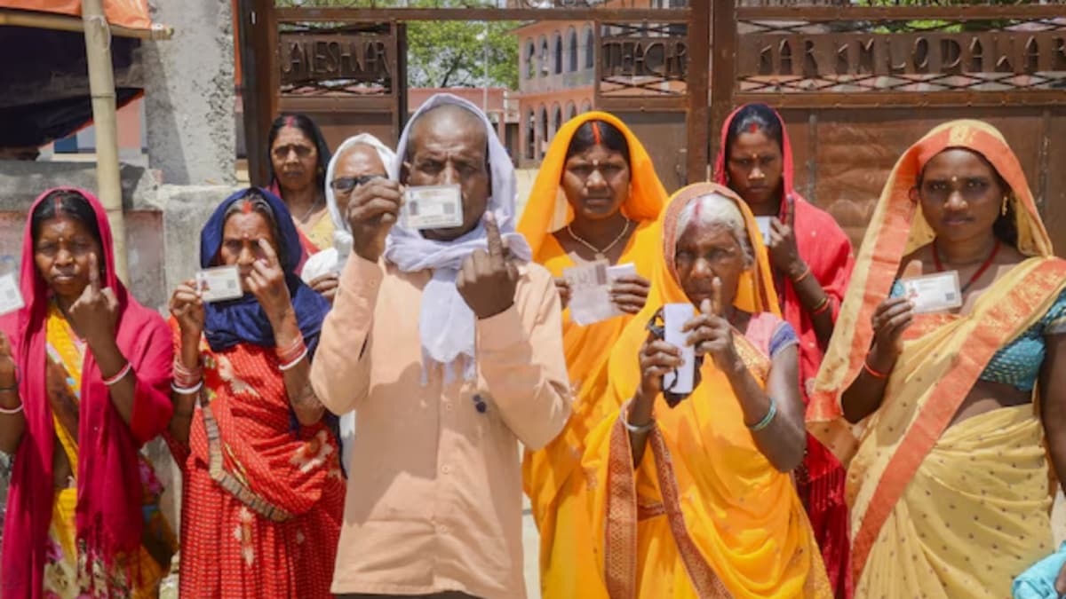 <div>Bihar Polls: Voters Can Now Directly Call Booth-Level Officers, Here's How</div>
