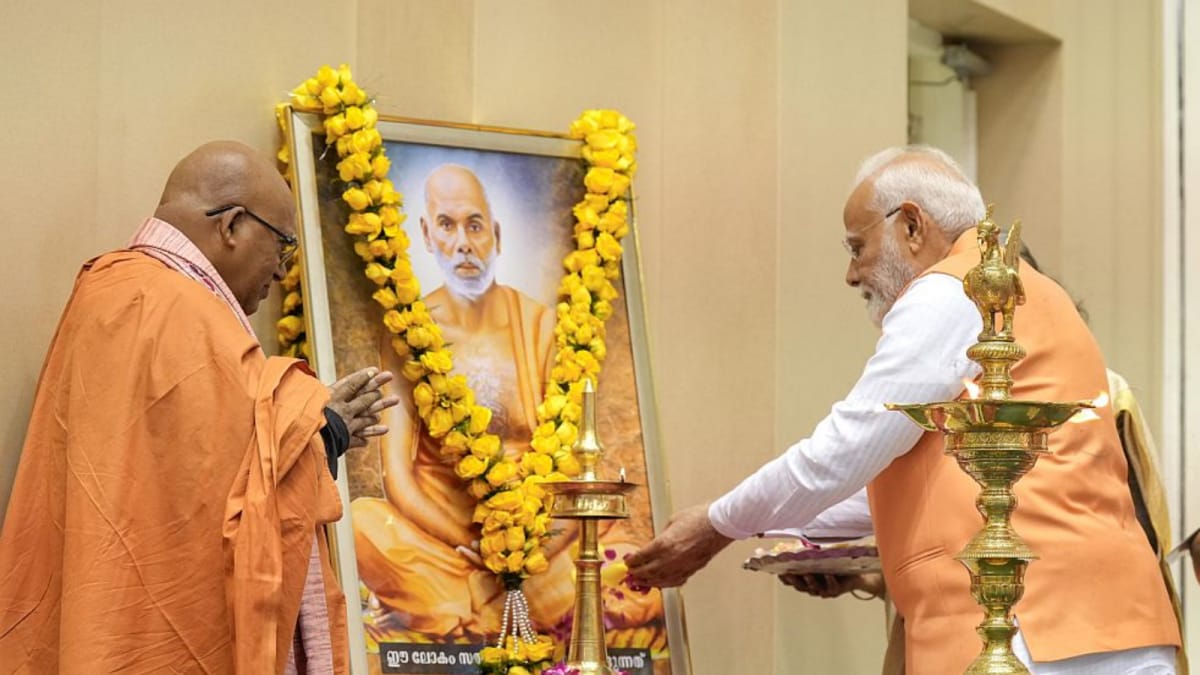 PM Modi Pays Tribute To Sree Narayana Guru, Hails Message Of Universal Brotherhood