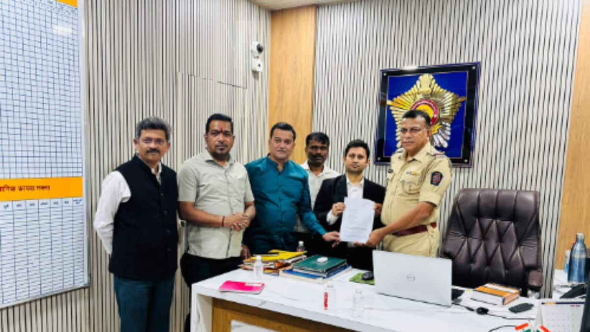 <div>FIR Lodged After BJP Objects To Maharashtra Congress's Social Media 'Misinformation'</div>