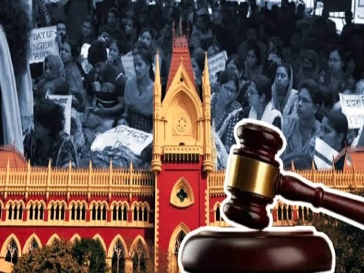 কলকাতা হাইকোর্টের ডিভিশন বেঞ্চেও বহাল দাগি তালিকা। ১৮০৬ দাগি তালিকা বহাল রাখল বিচারপতি তপব্রত চক্রবর্তীর ডিভিশন বেঞ্চ। পরীক্ষায় বসার অনুমতি অযোগ্যদের দিল না ডিভিশন বেঞ্চ। এসএসসি-র ১৮০৬ দাগি তালিকা চ্যালেঞ্জ করে মামলা হয় বিচারপতি তপব্রত চক্রবর্তী ও ঋতব্রত কুমার মিত্রের ডিভিশন বেঞ্চে। কলকাতা হাইকোর্টের ডিভিশন বেঞ্চেও বহাল দাগি তালিকা। ১৮০৬ দাগি তালিকা বহাল রাখল বিচারপতি তপব্রত চক্রবর্তীর ডিভিশন বেঞ্চ। পরীক্ষায় বসার অনুমতি অযোগ্যদের দিল না ডিভিশন বেঞ্চ। এসএসসি-র ১৮০৬ দাগি তালিকা চ্যালেঞ্জ করে মামলা হয় বিচারপতি তপব্রত চক্রবর্তী ও ঋতব্রত কুমার মিত্রের ডিভিশন বেঞ্চে।