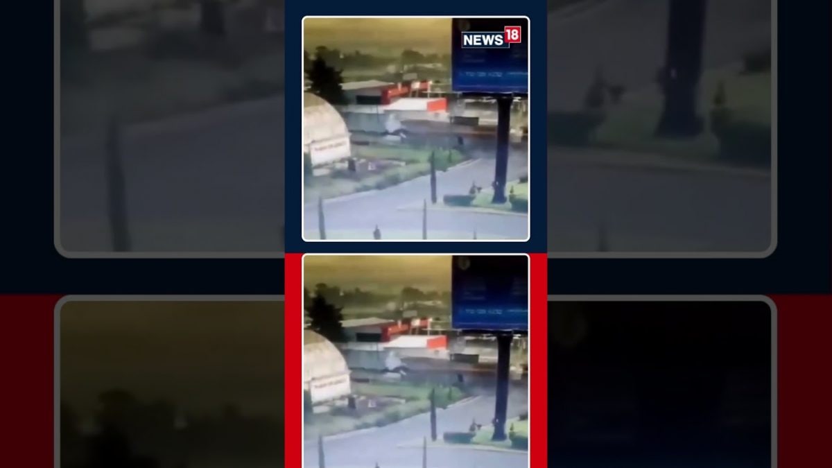 CCTV Shows Train Hitting Double-Decker Bus in Mexico, Leaving 10 Dead ...
