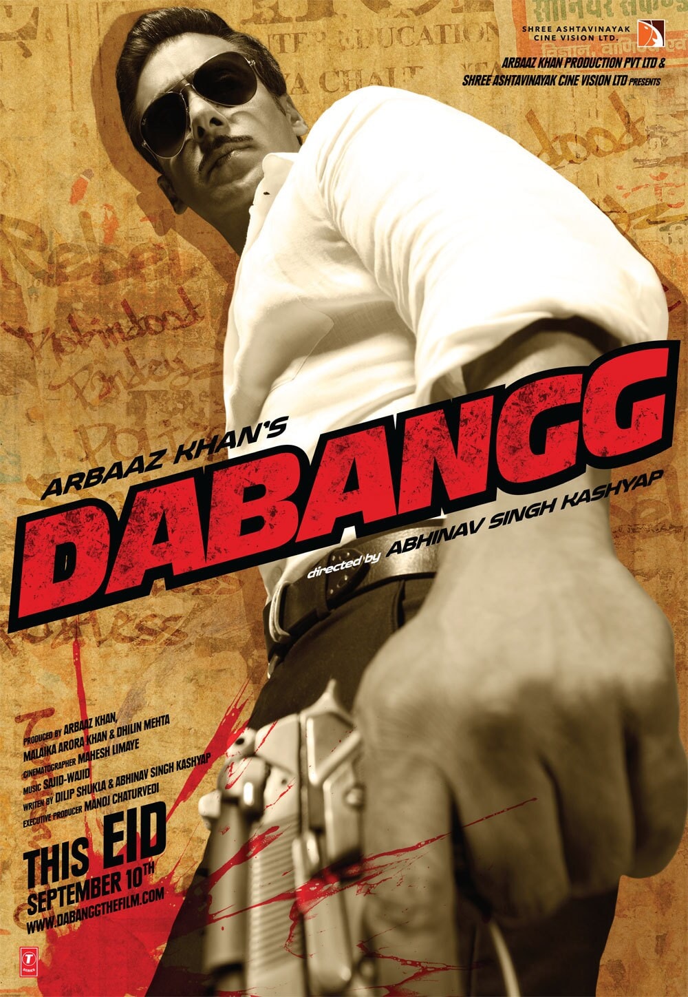 Dabangg (2010): Directed by Abhinav Singh Kashyap and produced by Malaika Arora and Arbaaz Khan, this action-comedy starred Salman Khan, Sonakshi Sinha, Arbaaz Khan and Sonu Sood. With supporting performances by Om Puri, Dimple Kapadia, Vinod Khanna, Anupam Kher, Mahesh Manjrekar and Mahie Gill, it became the highest-grossing film of 2010. (News18 Hindi)