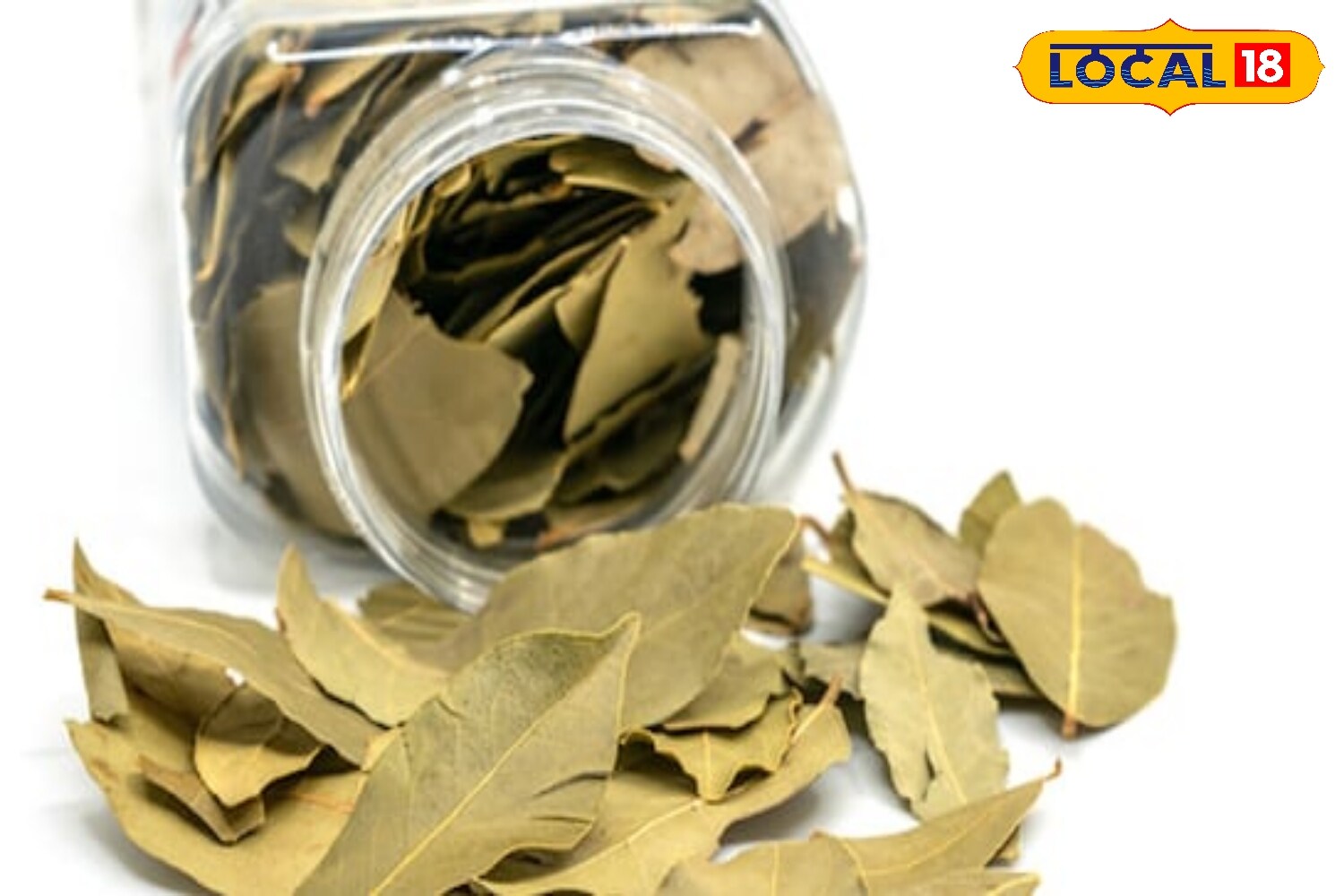 तेजपत्ता और नमक से बना प्राकृतिक स्प्रे – चींटियों से छुटकारे का सुरक्षित तरीका. तेजपत्ता और नमक से बना प्राकृतिक स्प्रे – चींटियों से छुटकारे का सुरक्षित तरीका.