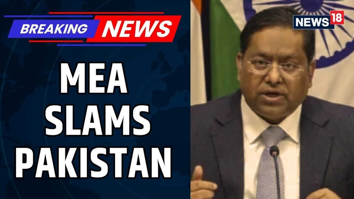 <div>MEA Slams Pakistan After Jem Commander's Admission Video Goes Viral | Pakistan India News | News18</div>