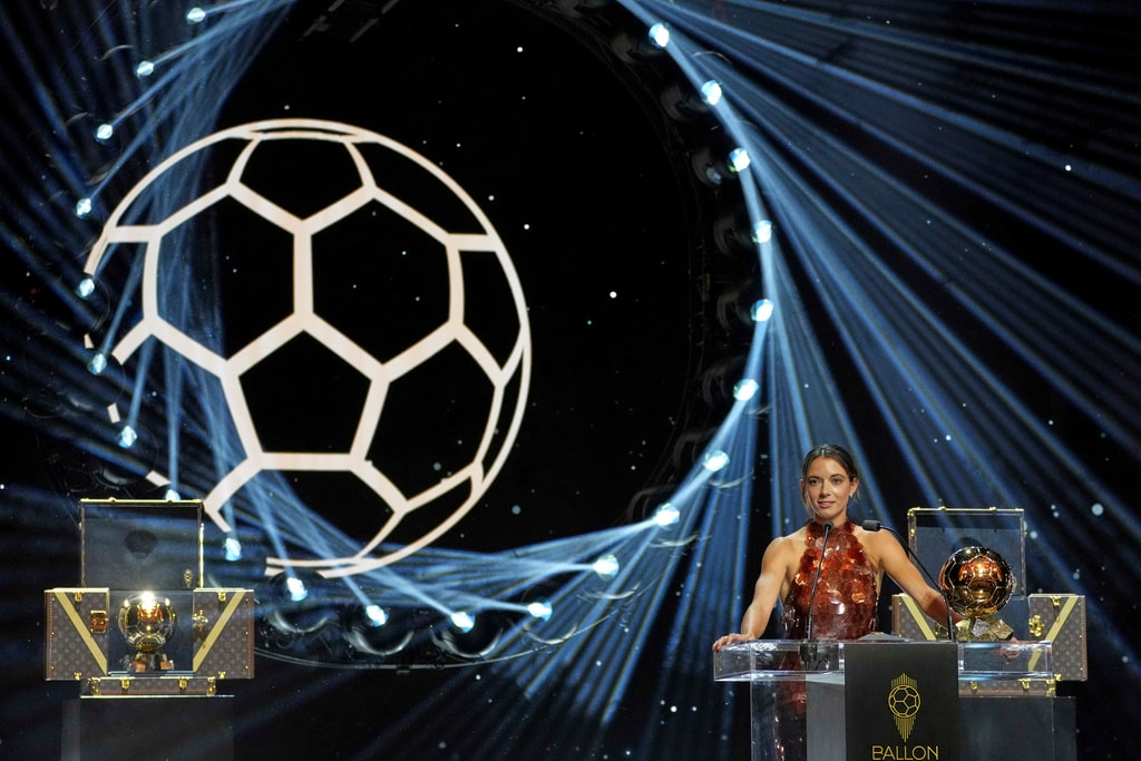APTOPIX FRANCE SOCUCE GOLDEN BALL Award