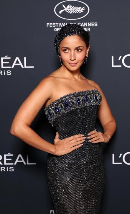 Alia Bhatt in Giorgio Armani Alia Bhatt in Giorgio Armani