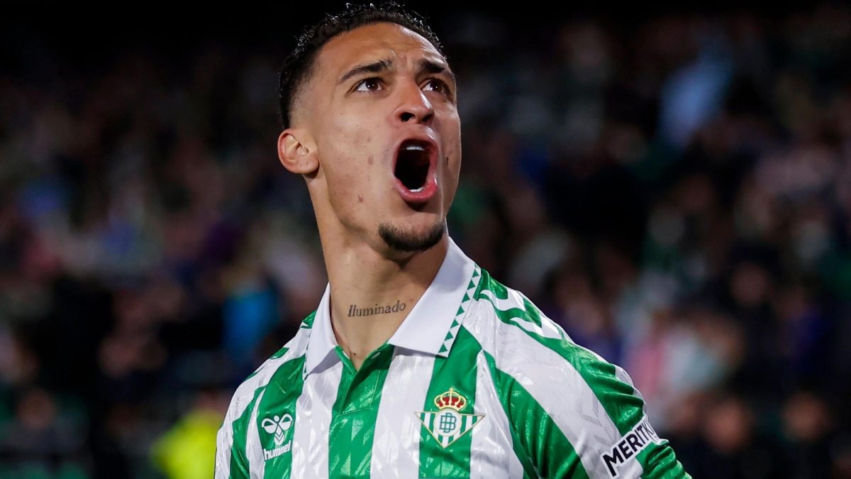 Antony Takes Pay Cut To Exit Man United! Real Betis Sign Brazilian Winger For €25 Million: Report | Football News