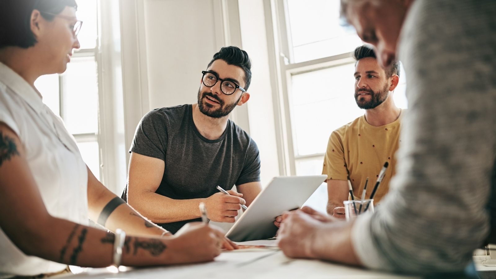 5 Types Of People Introverts Can’t Stand Dealing With, According to Psychology 5 Types Of People Introverts Can’t Stand Dealing With, According to Psychology