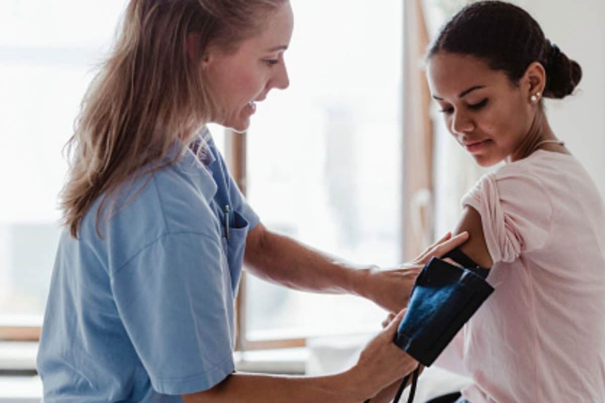 Right Or Left Arm? Here’s How To Check Your Blood Pressure The Right Way