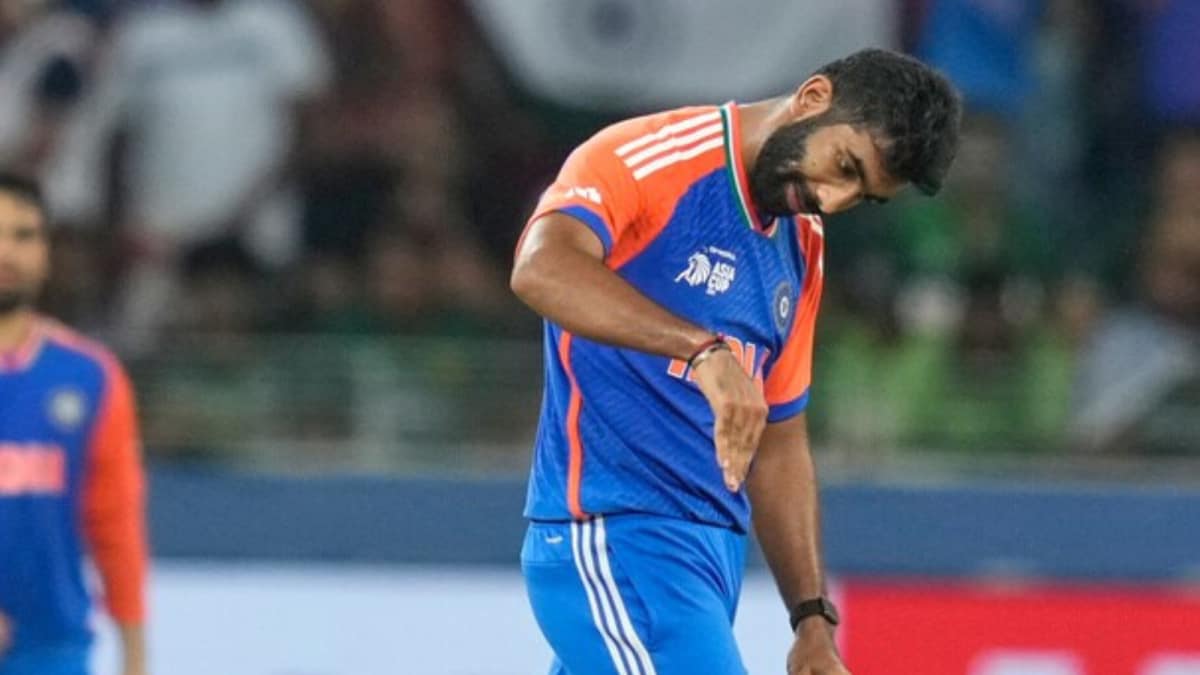 Will Jasprit Bumrah Be Fined For Plane Crash Celebration Vs Haris Rauf? | Cricket News - News18