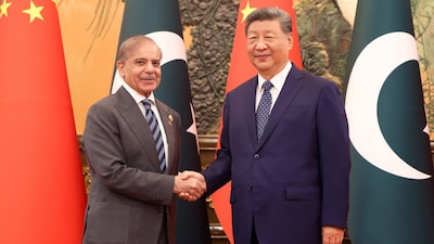  Shehbaz Sharif fails to secure investment for CPEC 2.0 (Reuters Image)