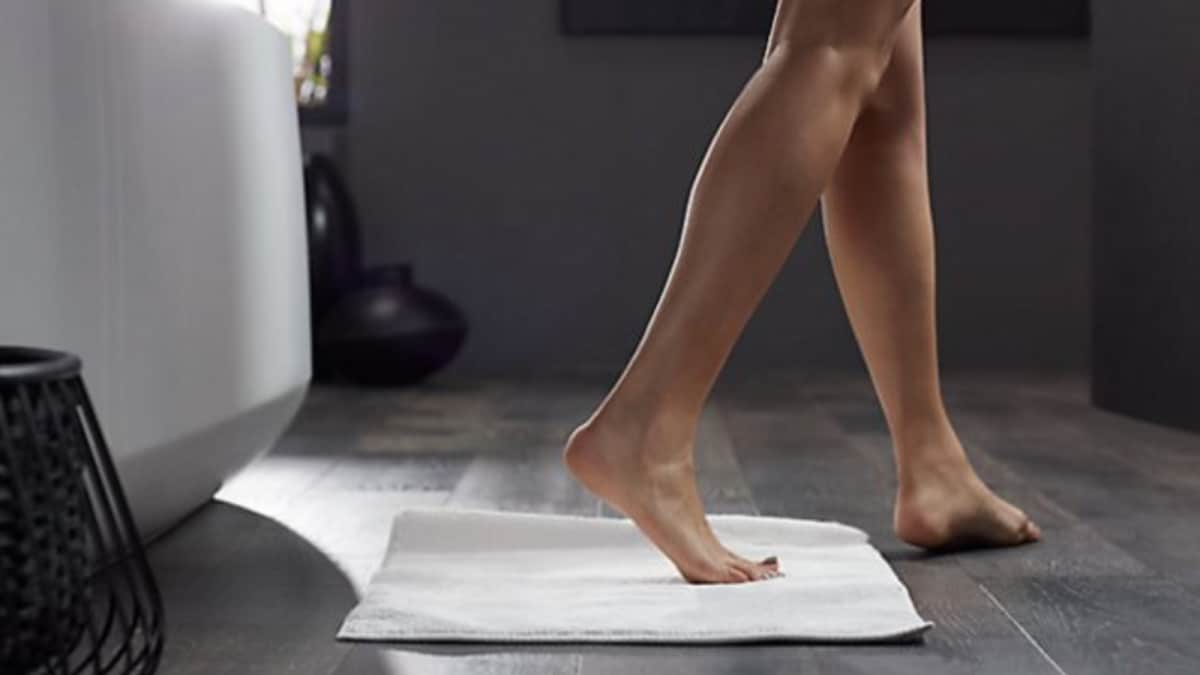 <div>When To 'Discard' Toilet Brush, Mattress? Doctor Tells, Internet Comments 'Need To Replace Myself'</div>