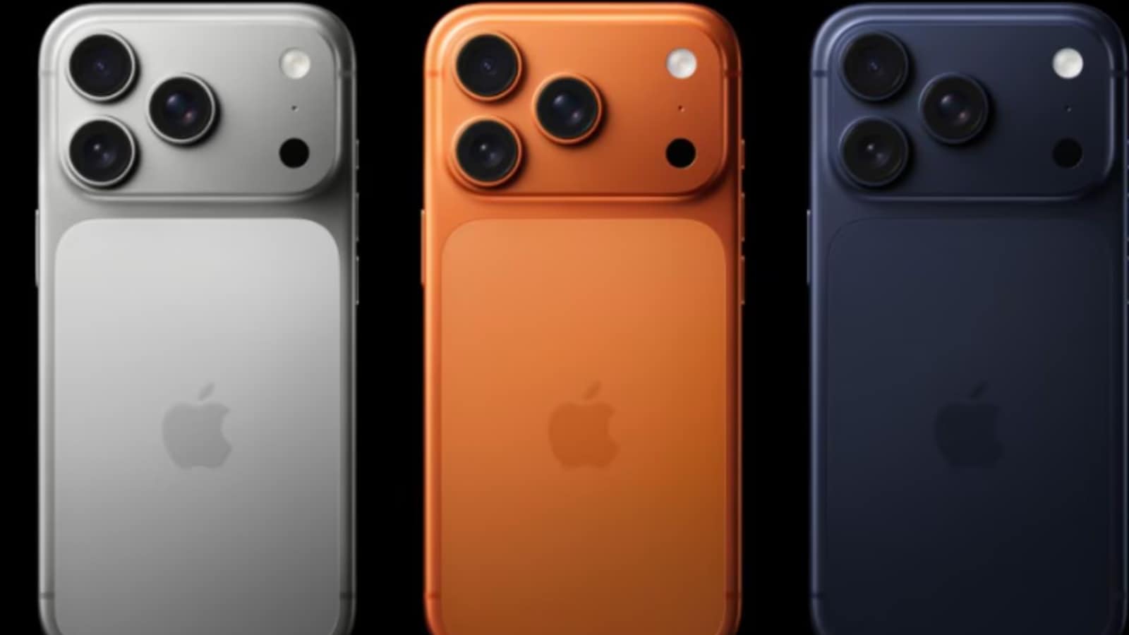 This Mumbai iPhone17 Buyer Was In Queue For 8 Hours: 'Bravest Chauhan After Prithviraj Chauhan'