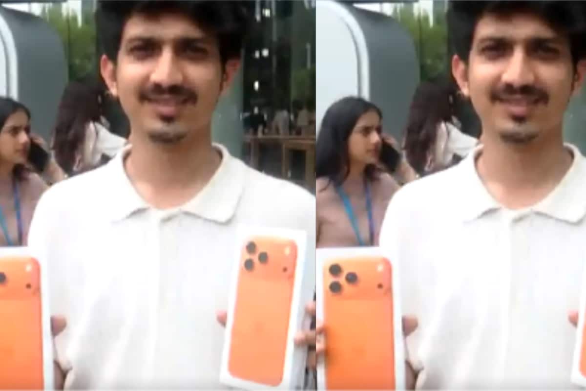 This Mumbai iPhone17 Buyer Was In Queue For 8 Hours: ‘Bravest Chauhan After Prithviraj Chauhan’