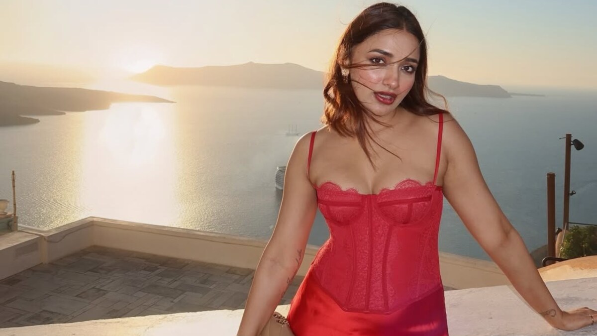 Jiya Shankar's Red Outfit Stuns in New Photoshoot