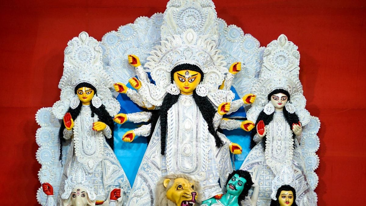Art, Creativity And Splendor: Five Big-Budget Kolkata Pujas Drawing Crowd This Year
