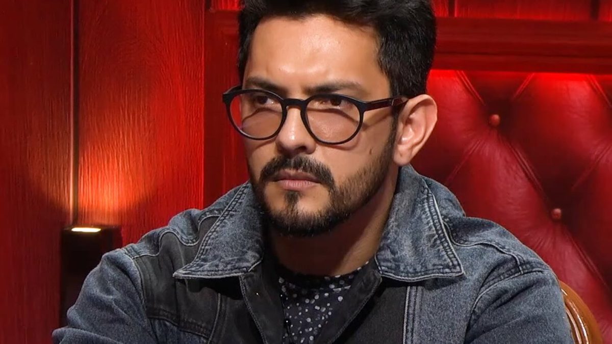 Aditya Narayan Reflects on Childhood and Father's Discipline