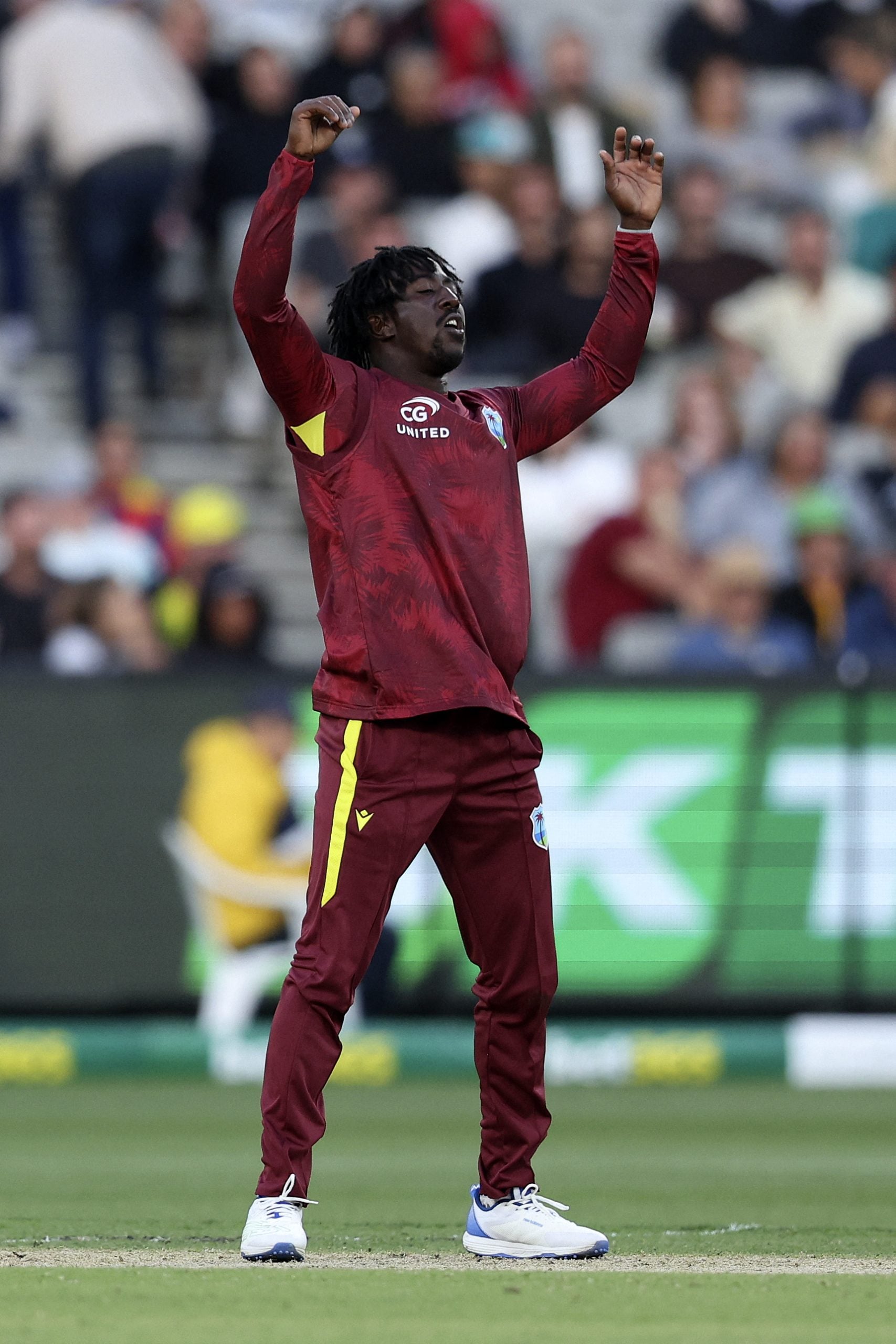 Hayden Walsh t20 cricketers two different teams