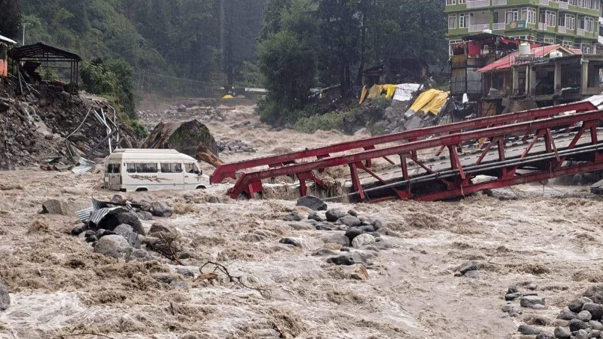 Himachal Monsoon: Two Feared Trapped Under Debris After Landslide In Kullu, Rescue Op Underway