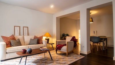 Instead of stark, cool-toned bulbs, more and more projects are embracing warm, cozy lighting that feels softer, more natural, and ultimately more human.