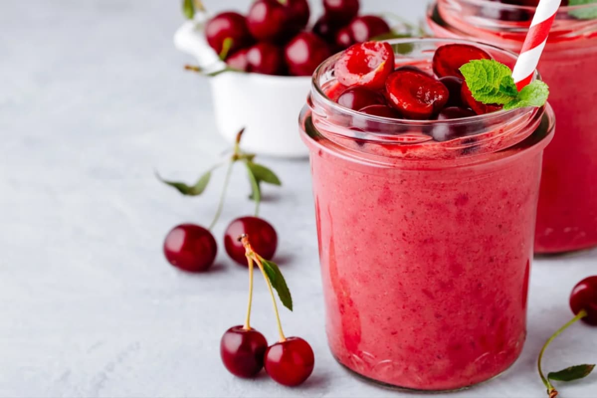 Festive Drinks Get A Tangy Makeover With Vibrant Cranberries
