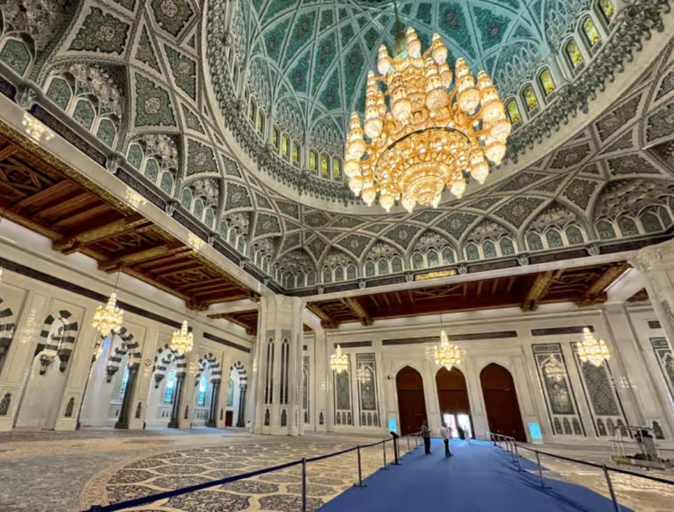 In Muscat, soak in the architectural beauty of the Sultan Qaboos Grand Mosque, shop for local treasures at Mutrah Souq, and enjoy a performance at the Royal Opera House Muscat. Relax on the shores of Qurum Beach and visit the regal Al Alam Palace for a glimpse into Oman’s royal heritage. In Muscat, soak in the architectural beauty of the Sultan Qaboos Grand Mosque, shop for local treasures at Mutrah Souq, and enjoy a performance at the Royal Opera House Muscat. Relax on the shores of Qurum Beach and visit the regal Al Alam Palace for a glimpse into Oman’s royal heritage.