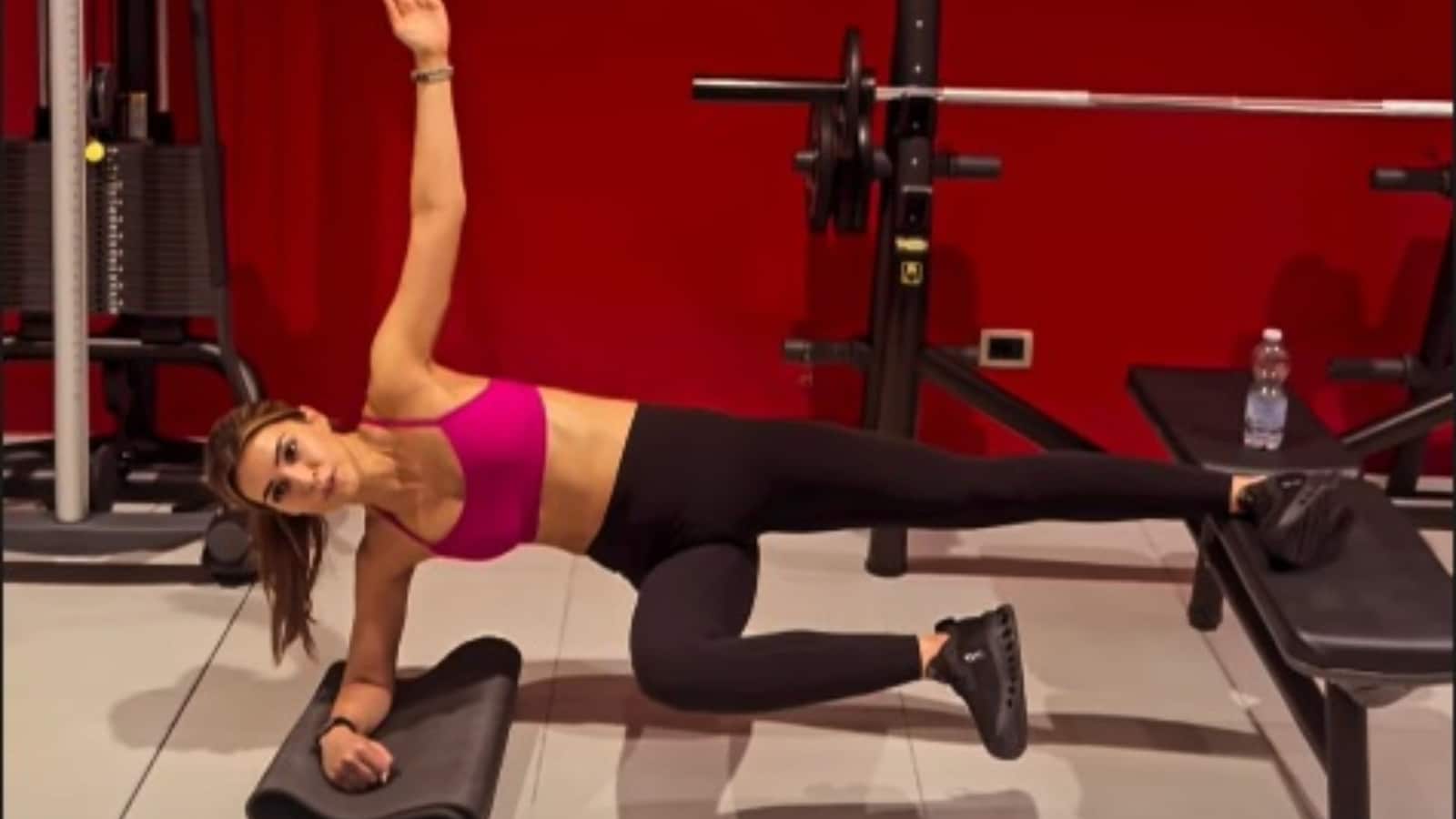 Kriti Sanon Gives Fans A Sneak Peek Into Her Fitness Regime For Cocktail 2  | Pic | Bollywood News - News18