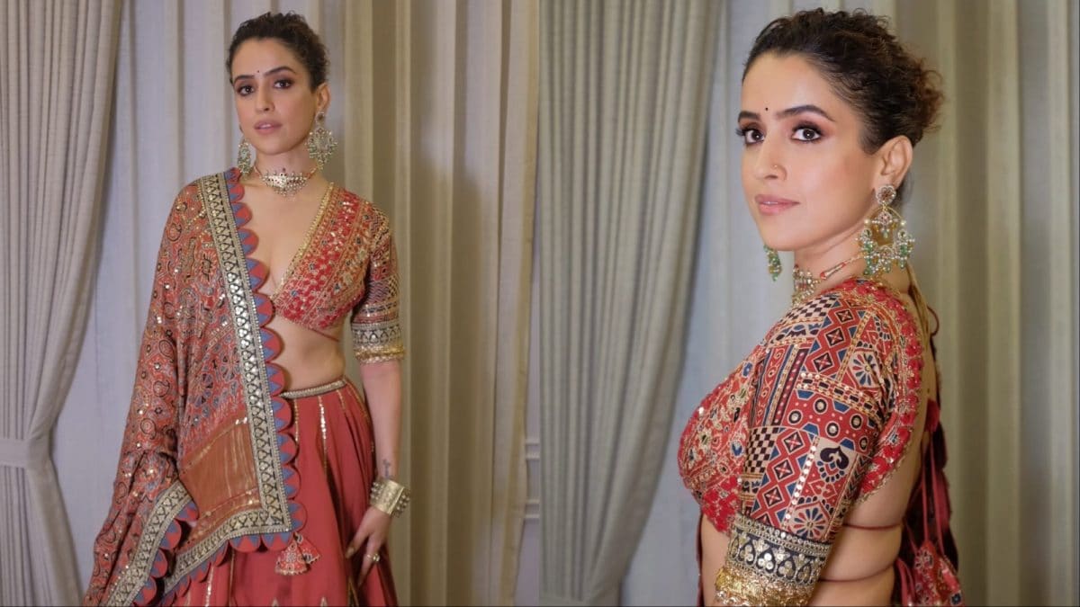 <div>Sanya Malhotra's Ajrakh Lehenga Is The Ultimate Navratri-Garba Style Inspiration</div>