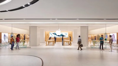 Apple welcomed its first customers today at the newly opened Apple Hebbal in Bengaluru, marking the store’s official debut.