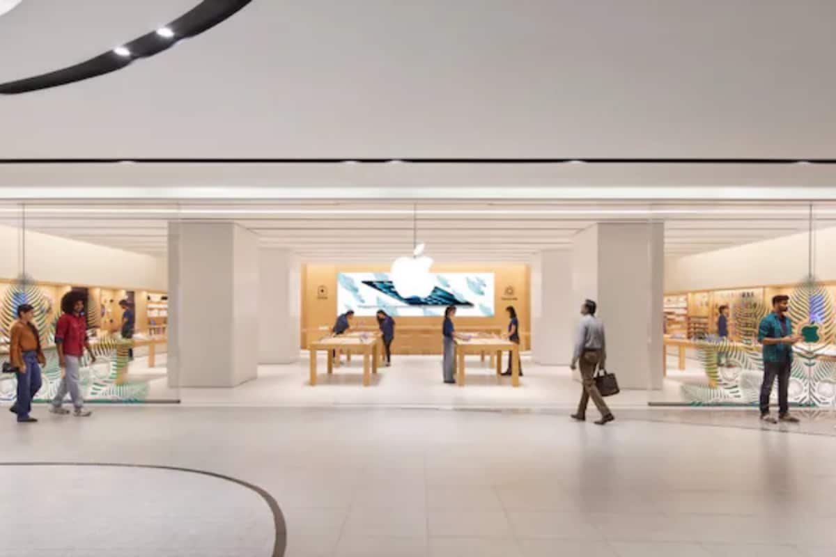 Apple Opens Retail Store In Bengaluru, First In South India