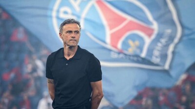 PSG head coach Luis Enrique (X)