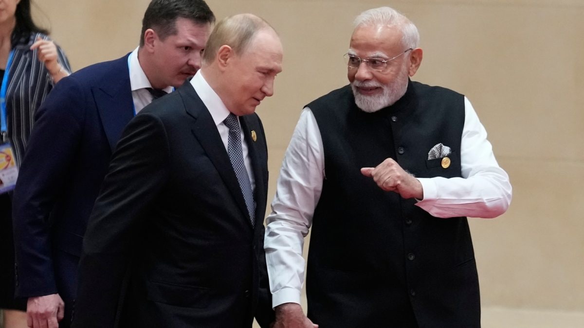 <div>After Wishing PM Modi, Putin Calls India-Russia Ties 'Exceptionally Trusting Since Soviet Era'</div>