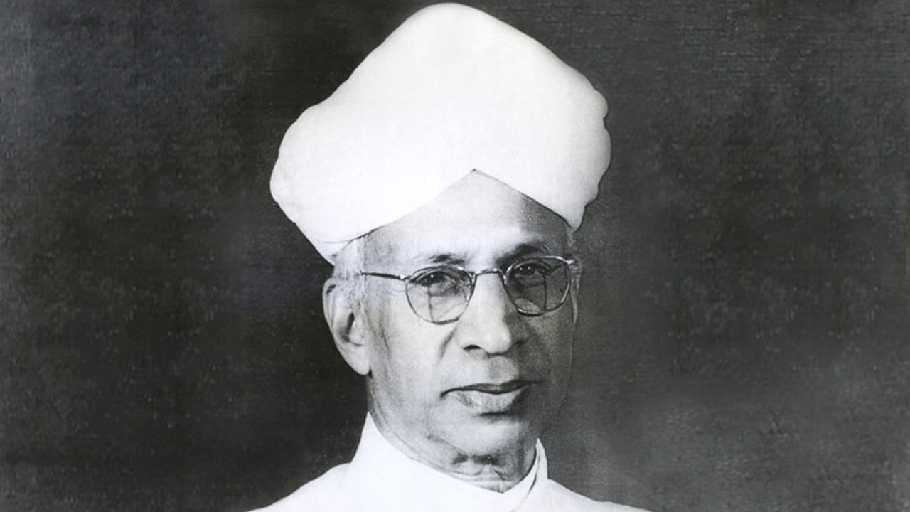 Teachers' Day 2025: These Dr Sarvepalli Radhakrishnan Quotes Continue To Inspire Students Teachers' Day 2025: These Dr Sarvepalli Radhakrishnan Quotes Continue To Inspire Students