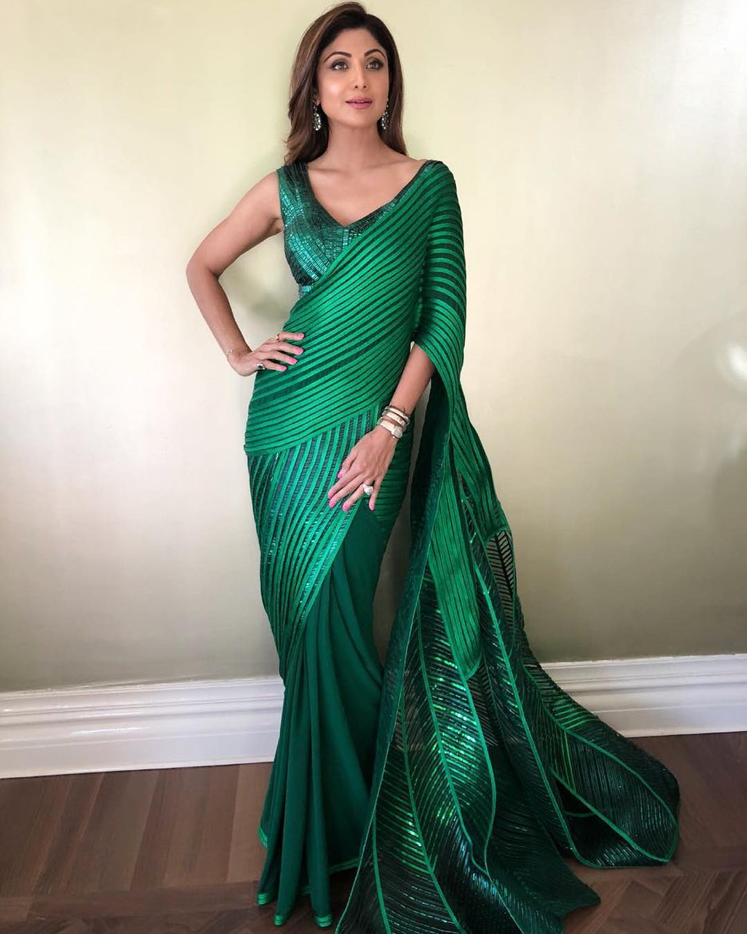 Shilpa Shetty: Blend modern elegance with traditional charm just like Shilpa Shetty—think bold drapes, statement blouses, and timeless saree styles that turn every look into a showstopper. (Image: Instagram) Shilpa Shetty: Blend modern elegance with traditional charm just like Shilpa Shetty—think bold drapes, statement blouses, and timeless saree styles that turn every look into a showstopper. (Image: Instagram)