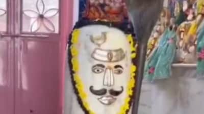 The temple complex houses a massive Shivalinga, reputed to be the largest in the region. (News18 Hindi)